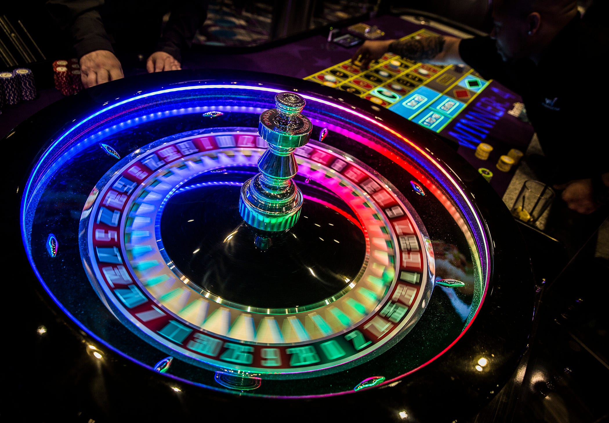 Hướng dẫn cách chơi Roulette F8bet